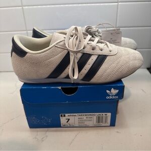 adidas Taekwondo Lace W Beige with Navy Stripes